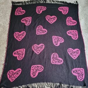 Victoria's Secret throw blanket in black and hot pink with a heart logo
